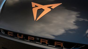 Cupra Born - front badge